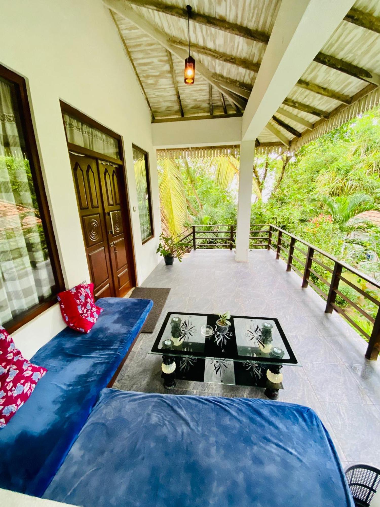 Mountain seaview Cabanas Tangalle Exterior foto